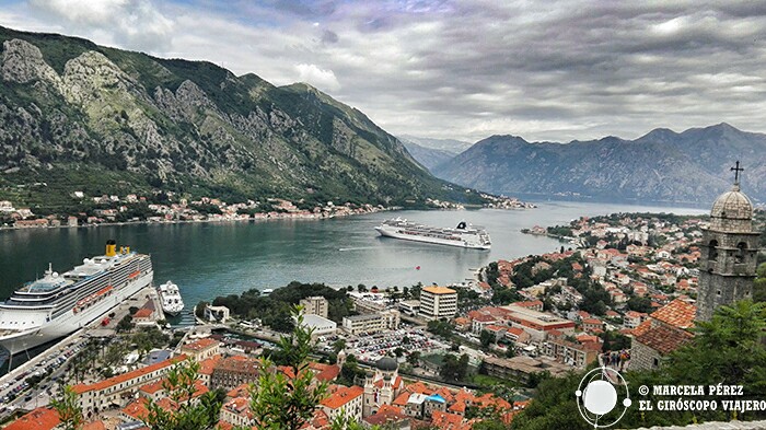 Cruceros en la bahía de Kotor