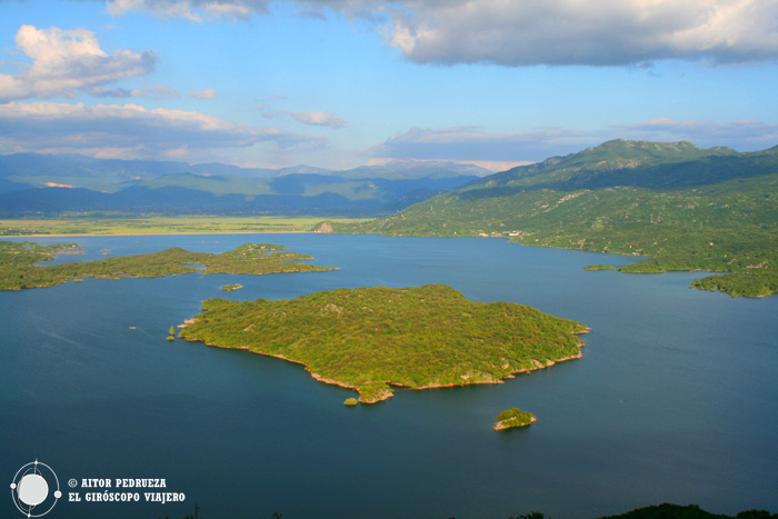 Lago Slansko en Montenegro