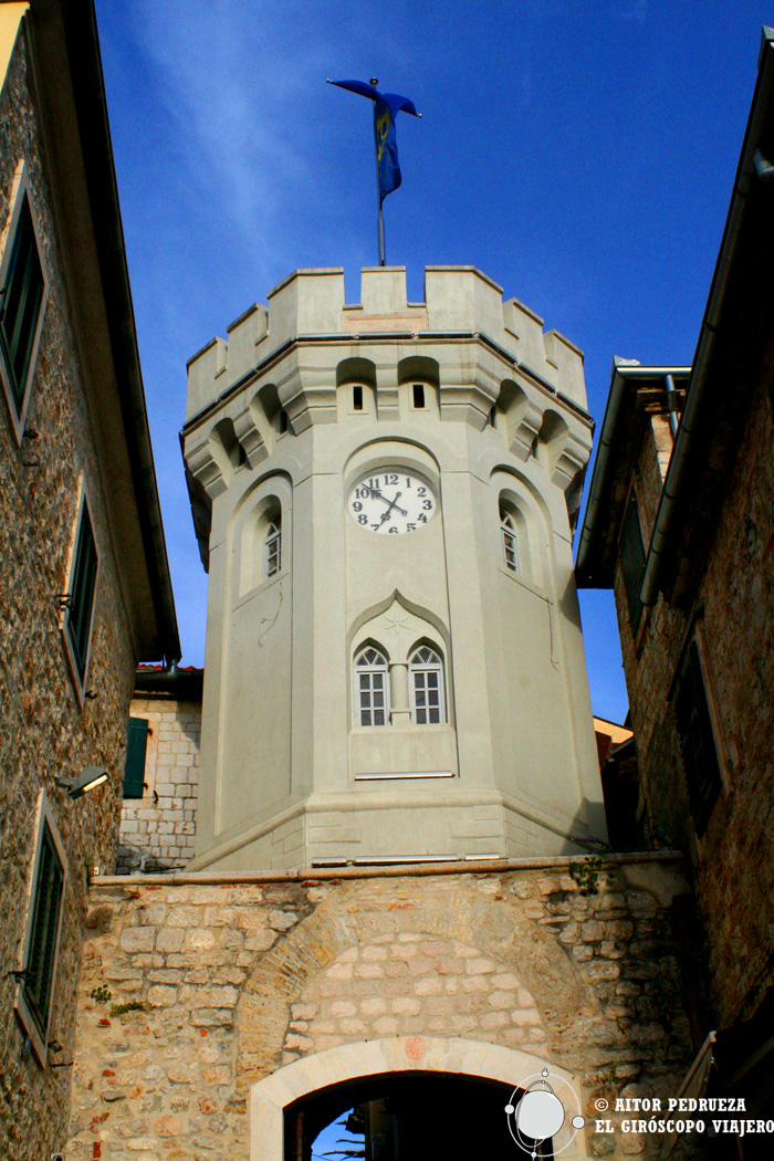 Torre del reloj de Herceg Novi